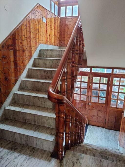 Aroma Taru Villa / Cottage ,Manali Bagian luar foto