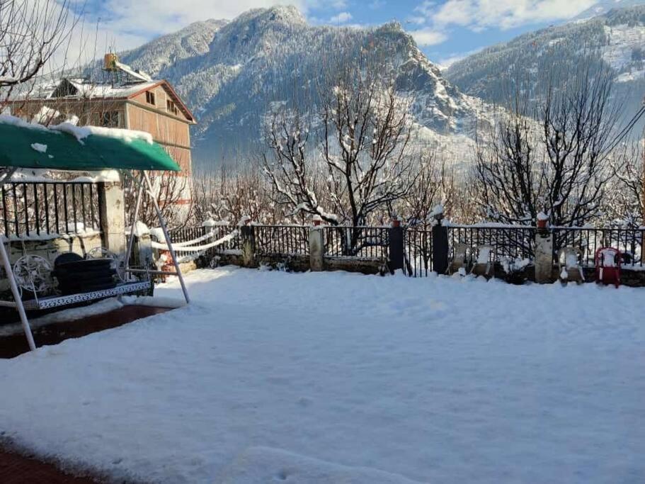 Aroma Taru Villa / Cottage ,Manali Bagian luar foto